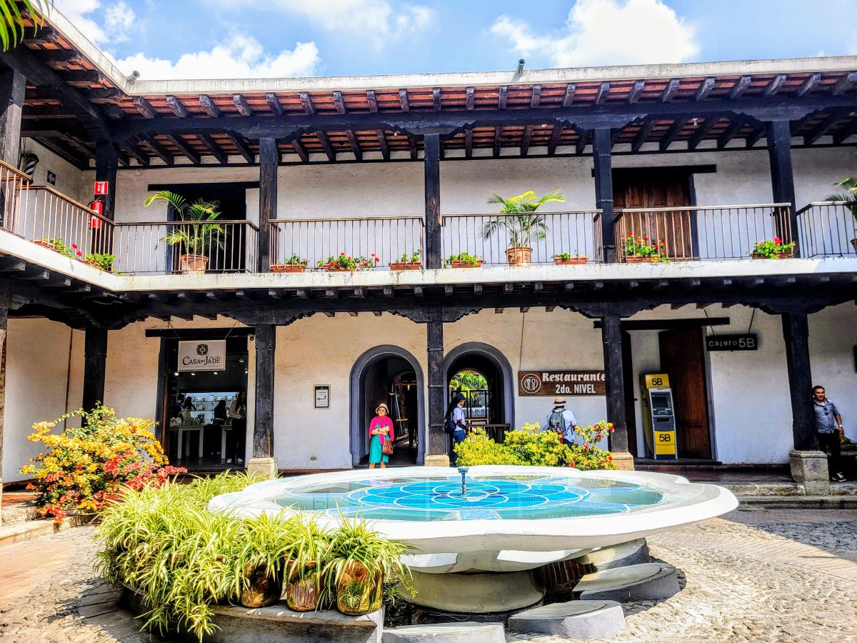 Best Places to Visit in Antigua, Guatemala